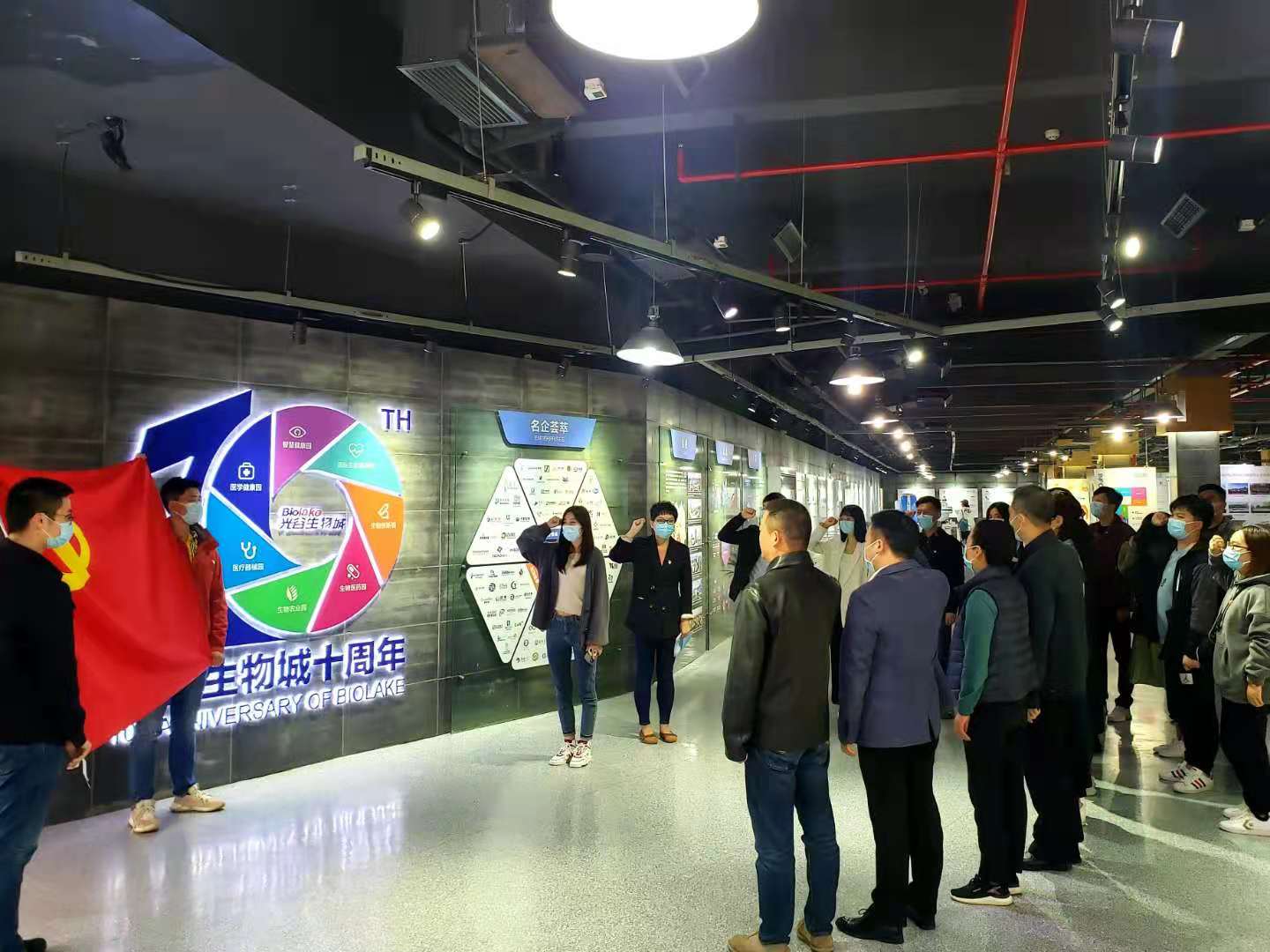 图片2.jpg 图片2.jpg