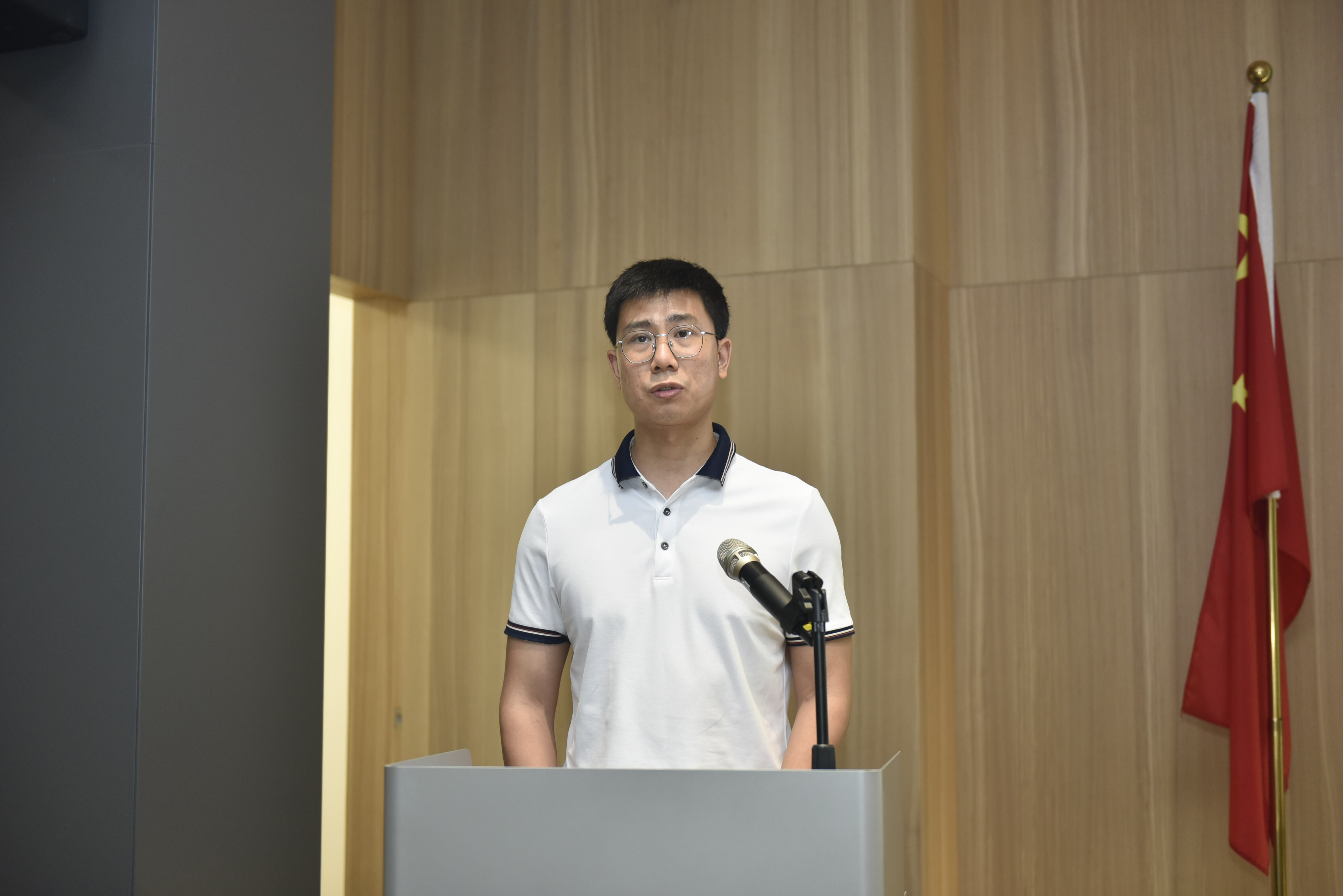 4建设中心代盛圣.JPG 4建设中心代盛圣.JPG